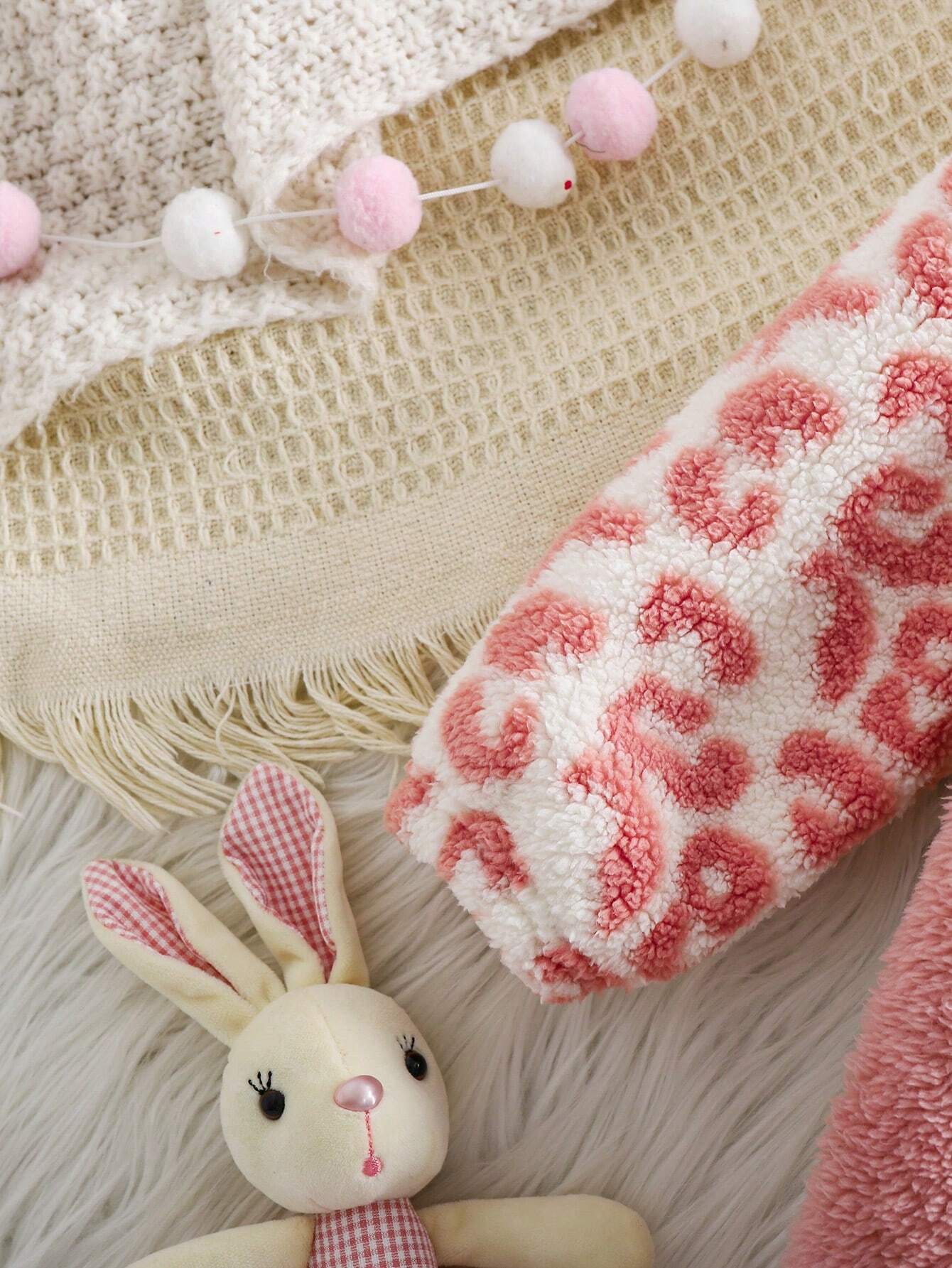 Macacão com capuz fofo de pele de leopardo