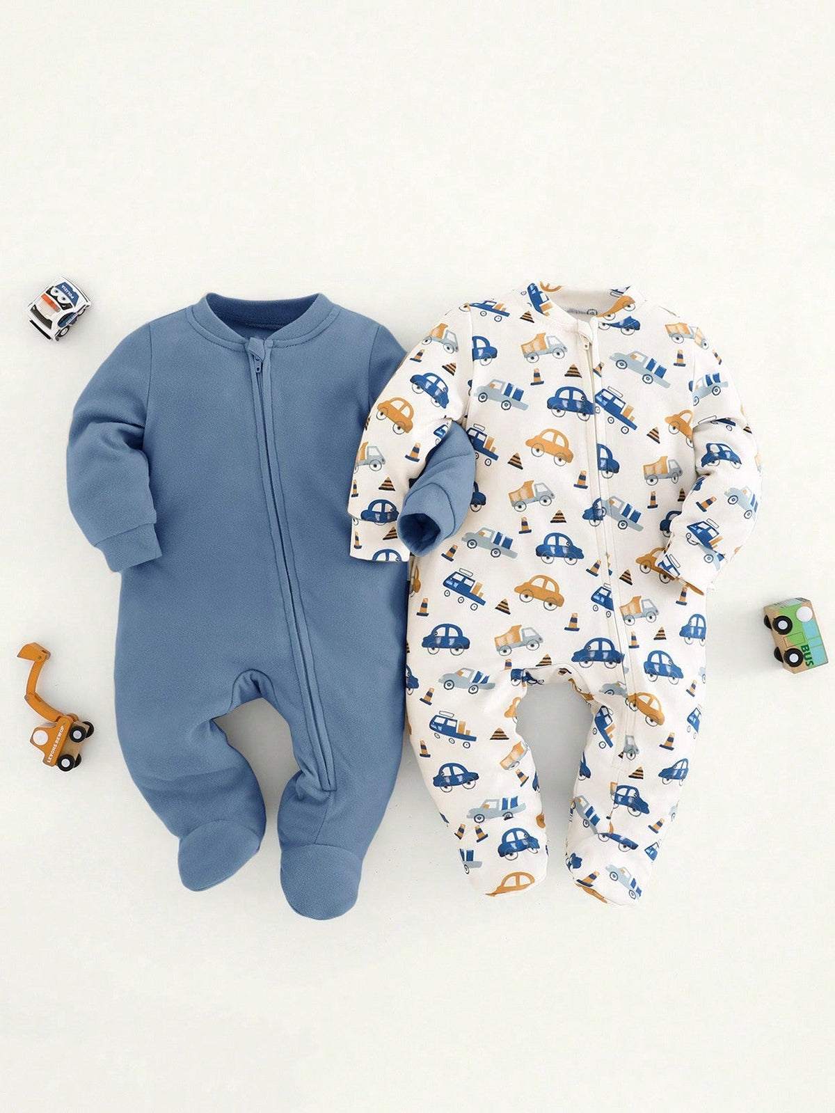 Kit Macacão com Zíper para Bebê com 2 unidades - Liso e Carrinhos