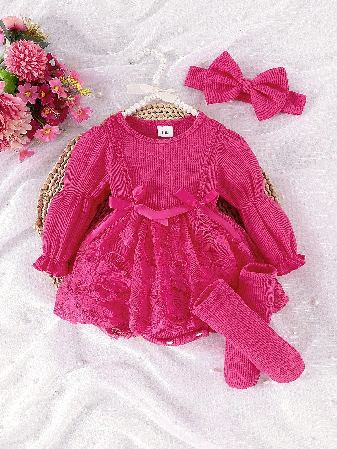 Conjunto Elegante Romper Manga Longa + Faixa para Cabeça + Meias