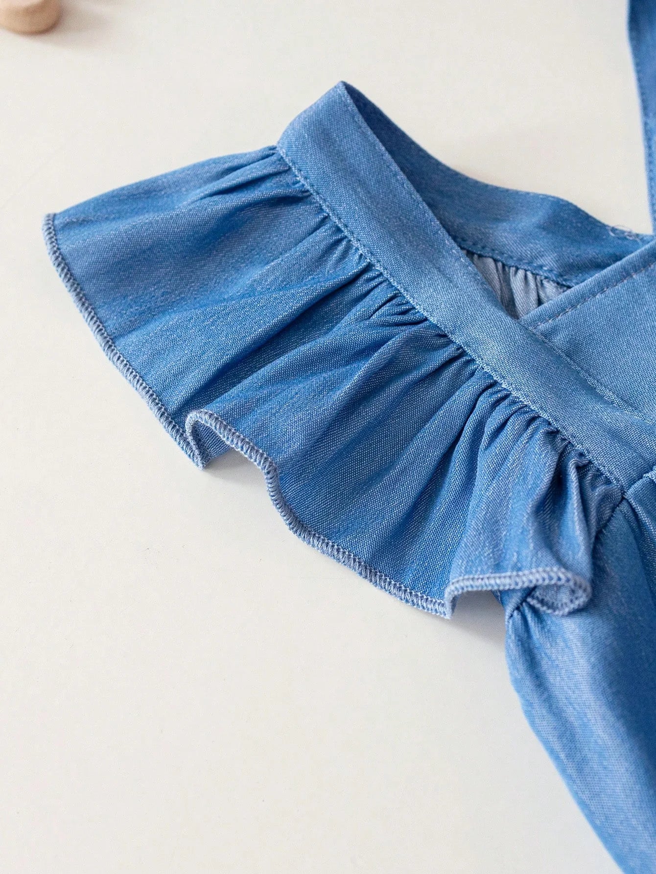 Conjunto 2 peças Body Com Manga De Renda e Chapeu