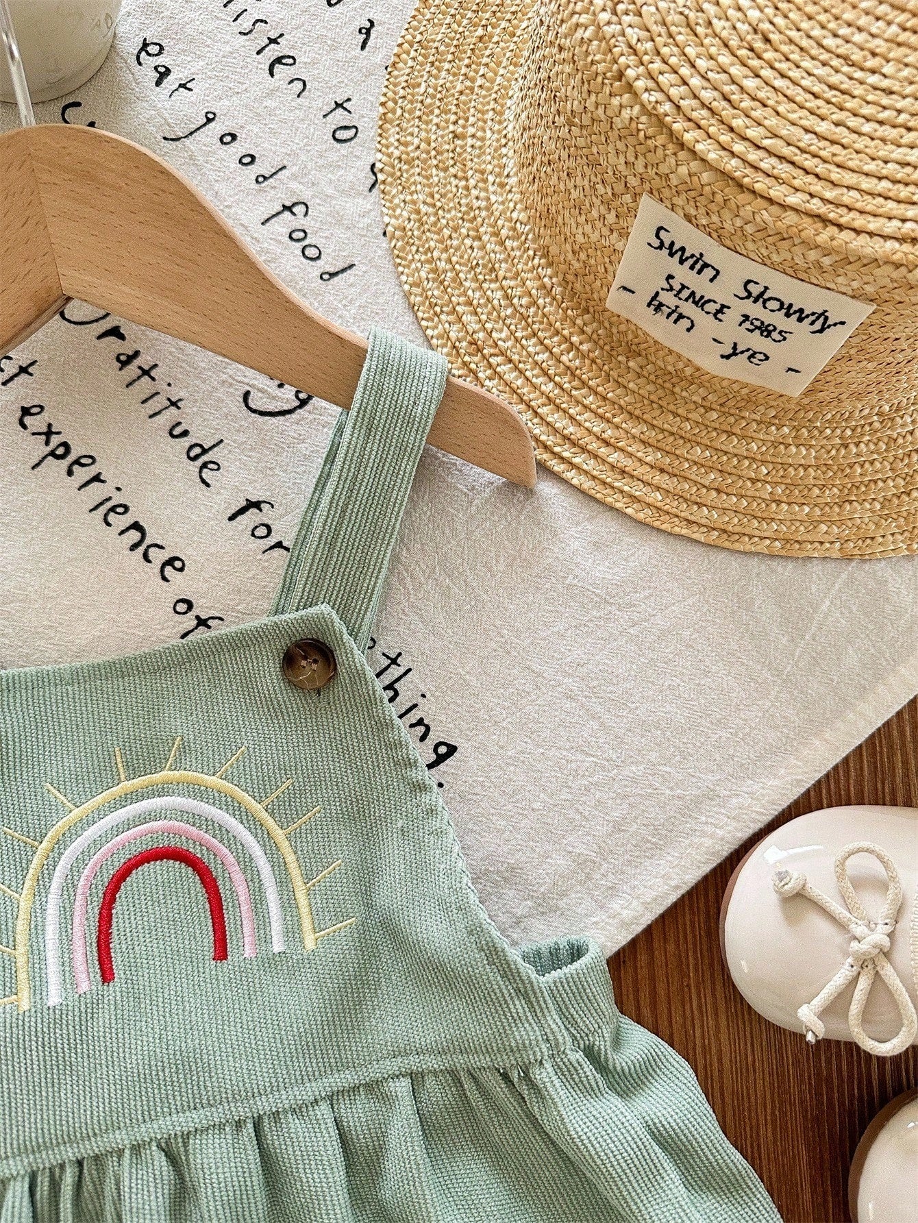 Roupa para Bebê Menina com Romper e Body Arco-iris -2 peças