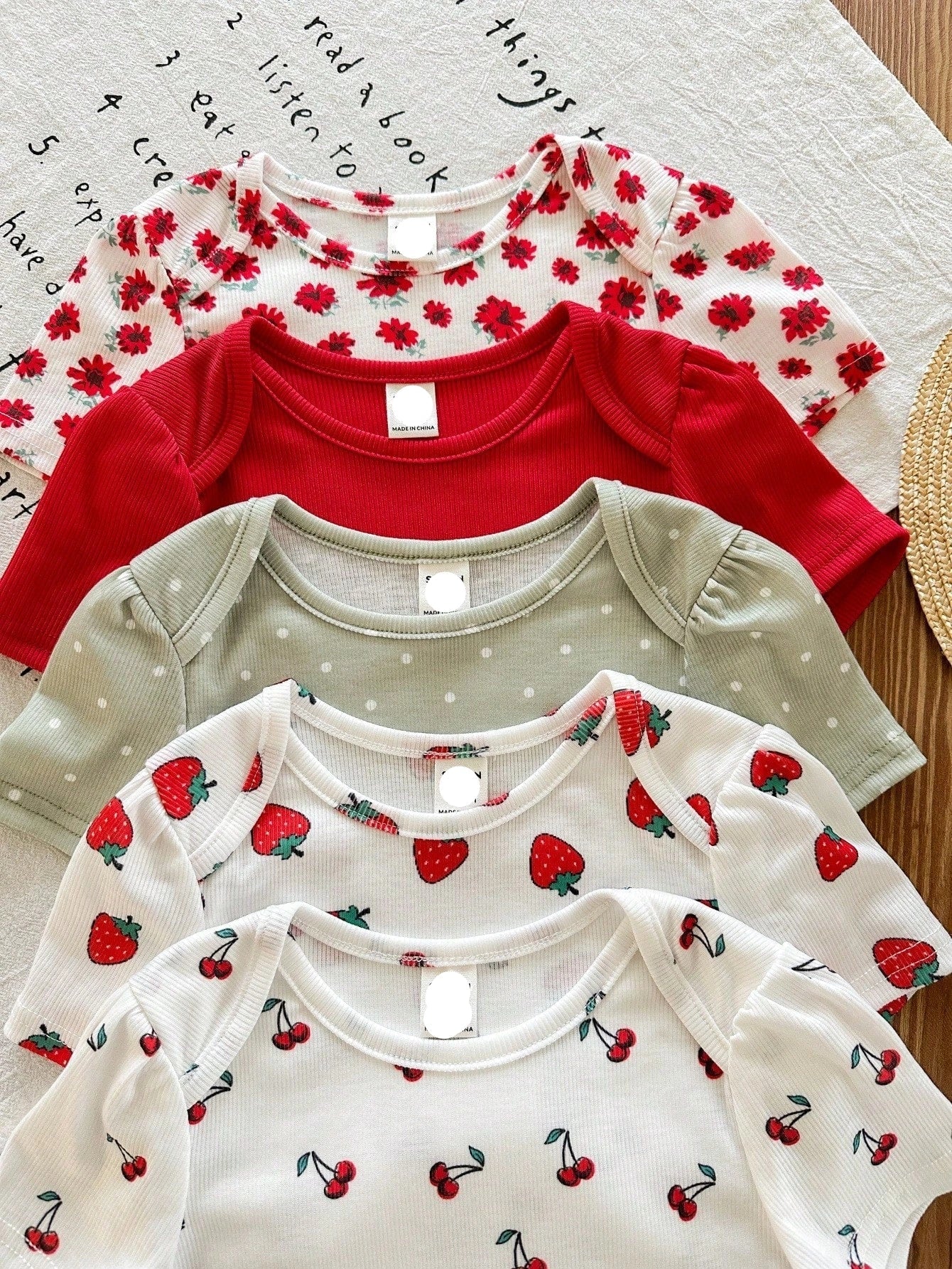 Kit body bebê 5 peças Flores e Frutinhas multicor