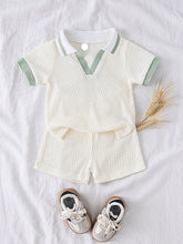 Conjunto de Manga Curta com Colarinho Combinando Vintage